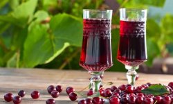 Эти домашние рецепты вишневой наливки в разы вкуснее дорогих элитных вин