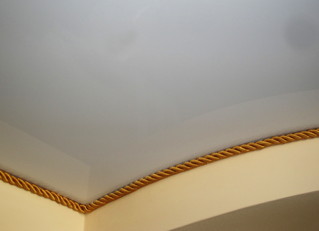 потолочный шнур для натяжных потолков фото
