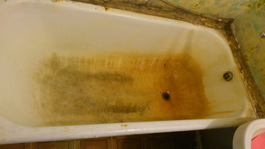 Почему в ванной появляются известковый налет, ржавчина и желтизна