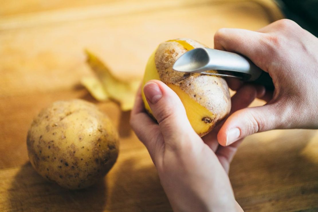 Нестандартное применение картофеля в быту